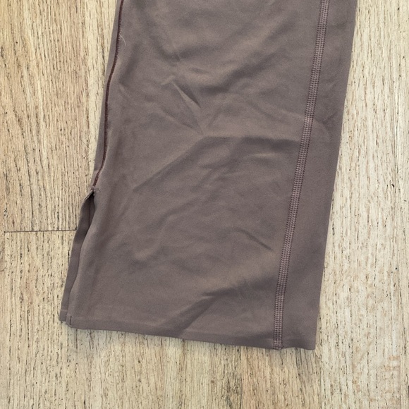 Athleta Transcend Stash Crop Straight Leg - Picture 6 of 11